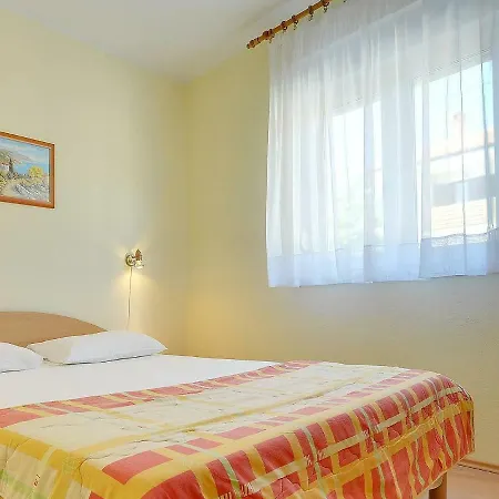 Apartamento Edi / Edi4 *